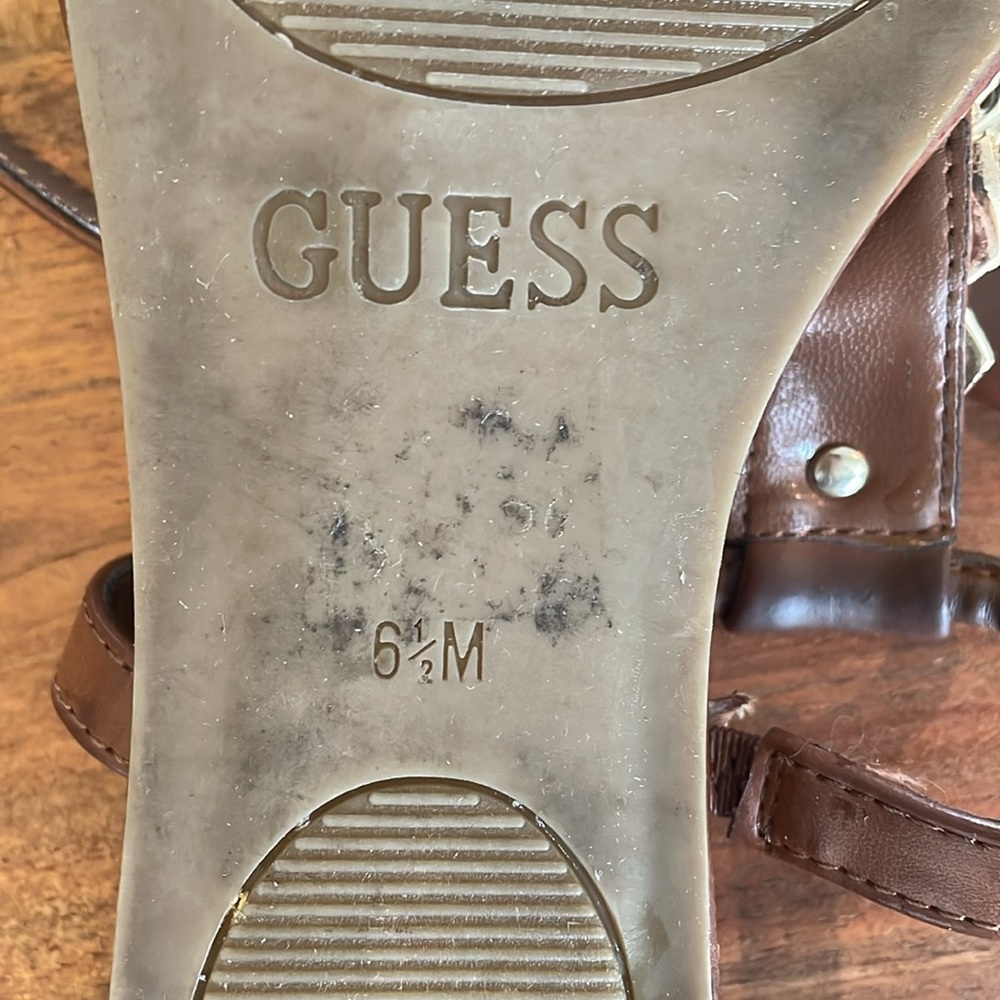 Guess sandals - Picture 3 of 4